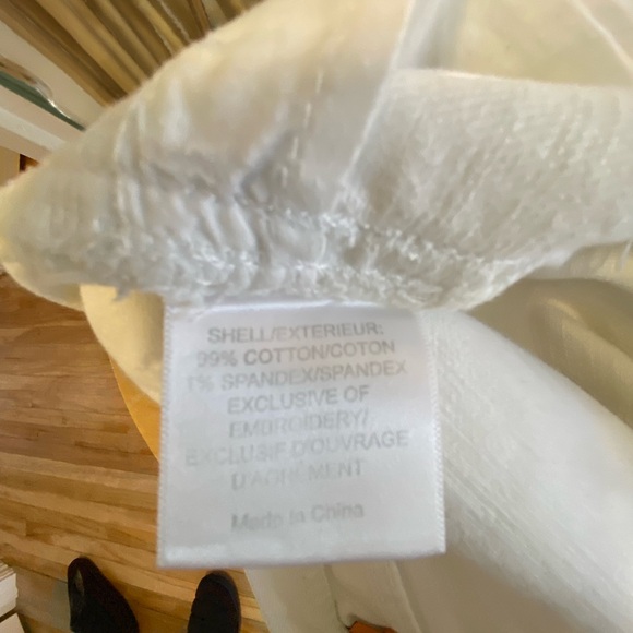 Tory Burch white mid rise cropped jeans - Picture 2 of 7